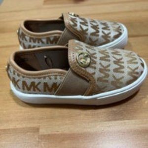 Michael Kors western shoes